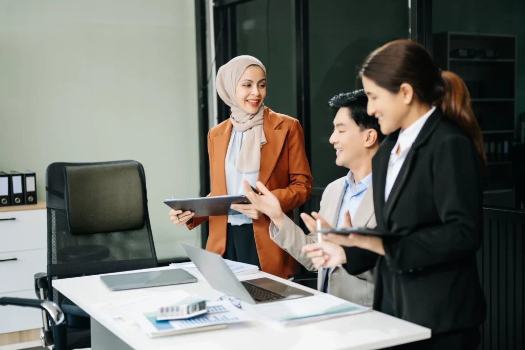 Businesspeople collaborating on new project